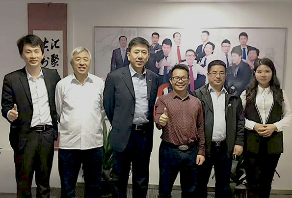 Mr. Zhi Xiaoheng, Deputy Secretary General of the China Foundry Association, and Mr. Jing Liwen, Chairman of the Supervisory Board, visited ZOOMZU for research and investigation